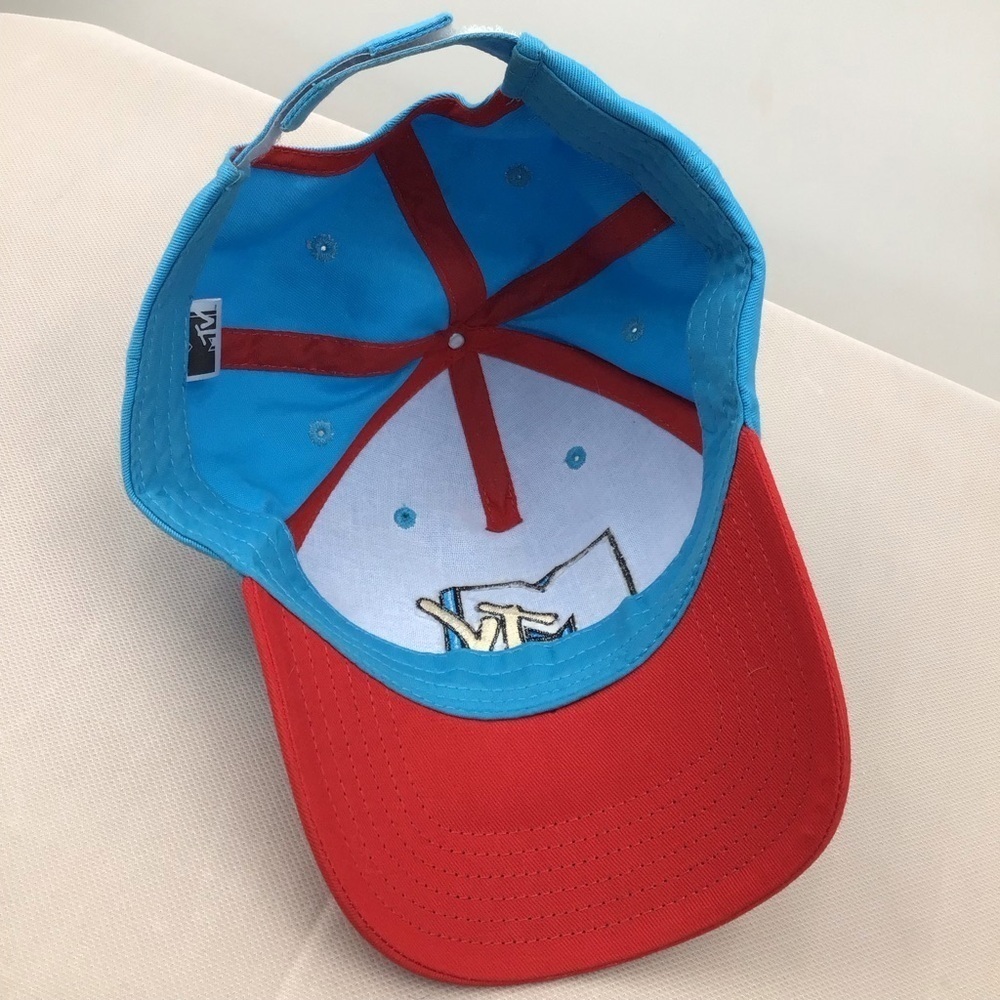 MTV Vibrant Blue and Red Hat - Picture 5 of 8